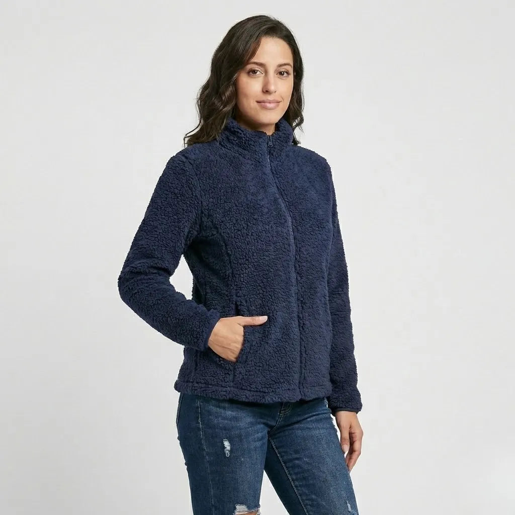 Városi stílusú, magas galléros fleece dzseki
