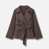 Hosszú ujjú trench coat, övvel és dupla gombolással