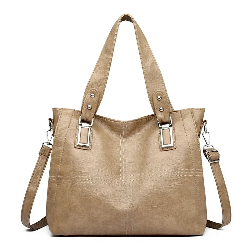 Simább crossbody táska tágas formával