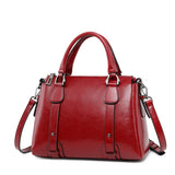 Simaságú crossbody táska