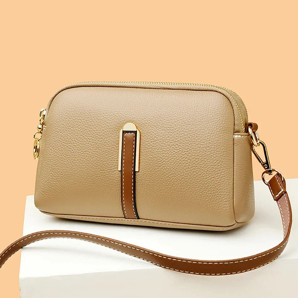 Ez a kompakt crossbody táska ideális mozgalmas napokra