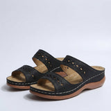 Klasszikus kényelmes slip-on szandál