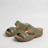 Klasszikus kényelmes slip-on szandál