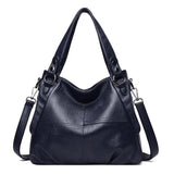 Tágas sima crossbody táska