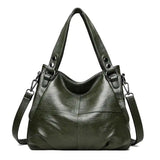 Tágas sima crossbody táska